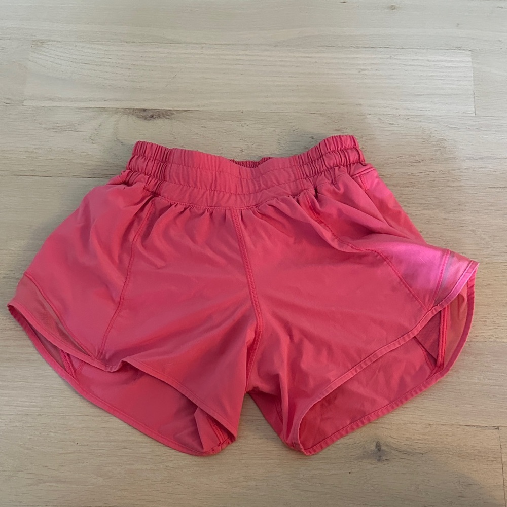 Lululemon hottie hots